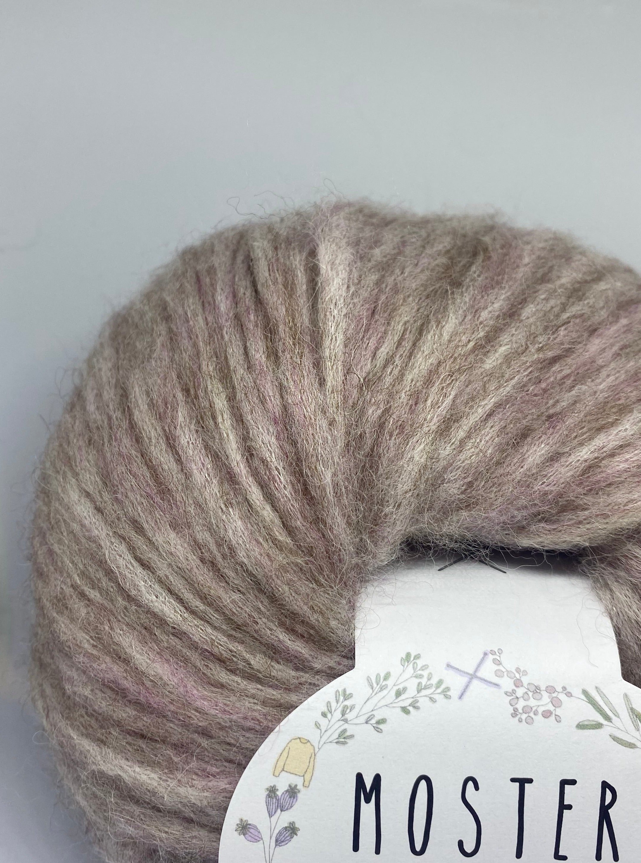 DELICATE PINK (BABY ALPACA MERINOWOOL)